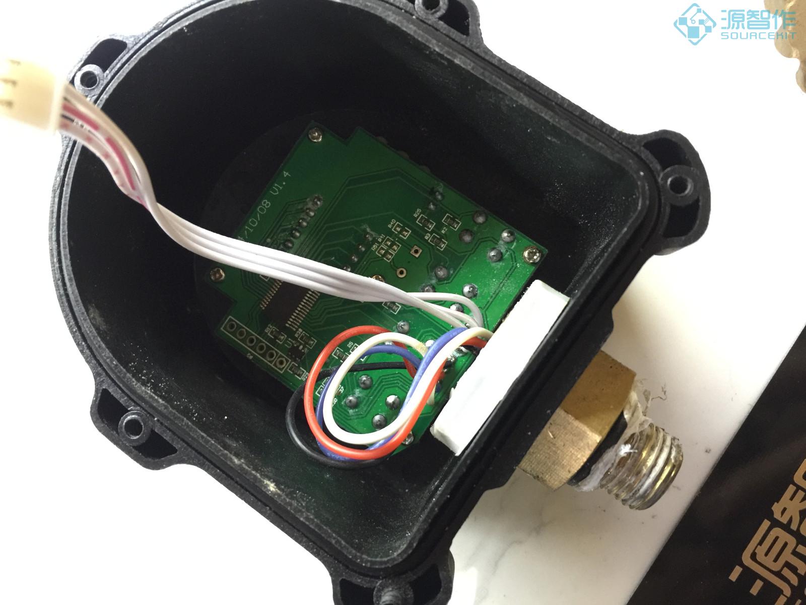 拆解数显压力开关水泵自动开关智能水泵压力控制器图文